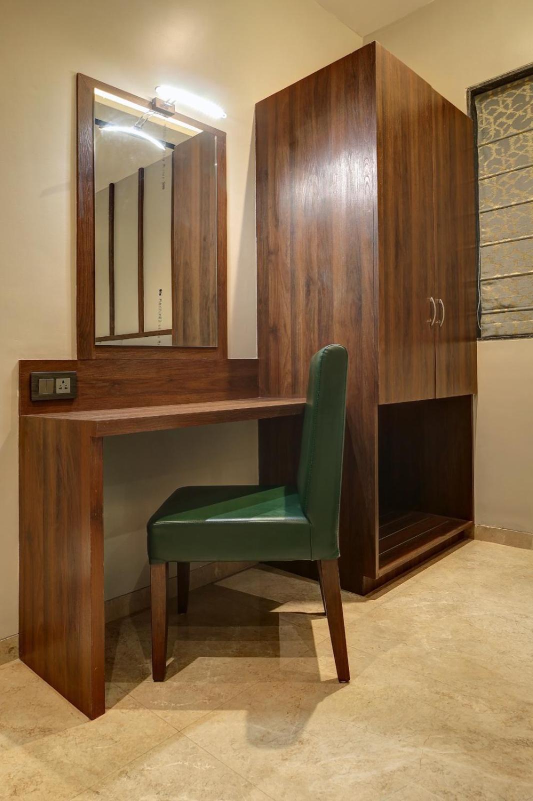 Magnus Fortune House Business Hotel , Magarpatta Mundhva Εξωτερικό φωτογραφία