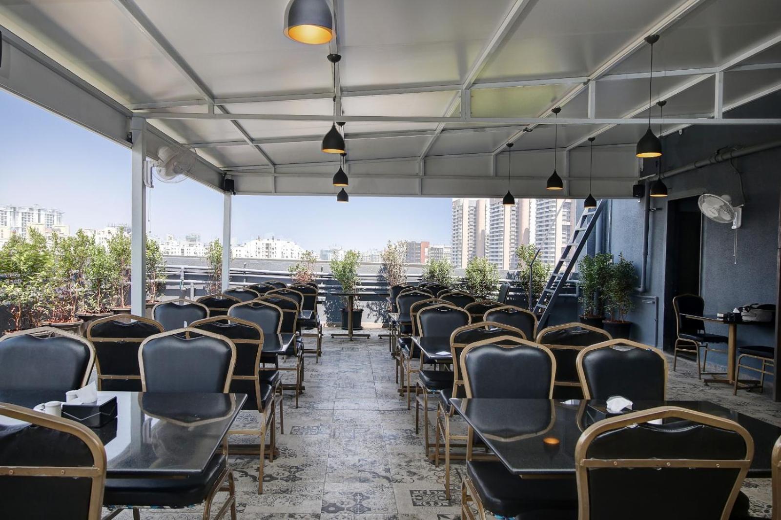Magnus Fortune House Business Hotel , Magarpatta Mundhva Εξωτερικό φωτογραφία
