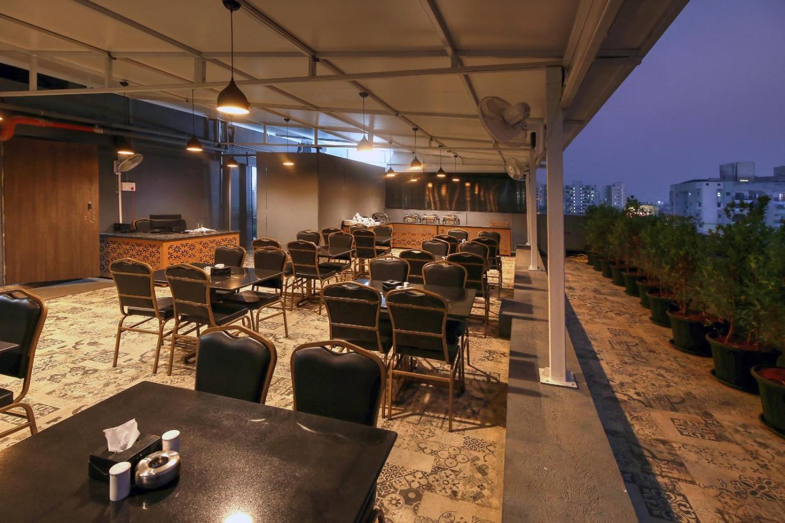 Magnus Fortune House Business Hotel , Magarpatta Mundhva Εξωτερικό φωτογραφία
